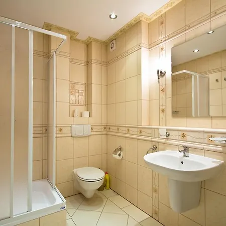 Bed & Breakfast Gosciniec Sandra Stronie Śląskie