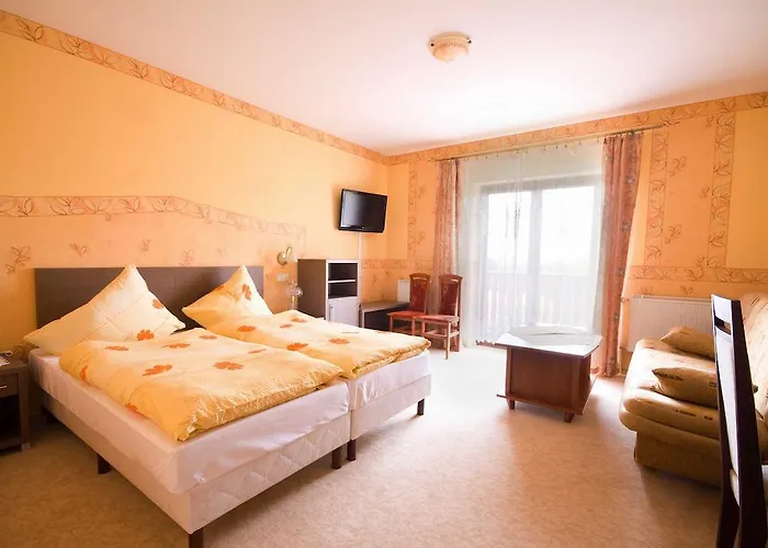 Gosciniec Sandra Bed & Breakfast